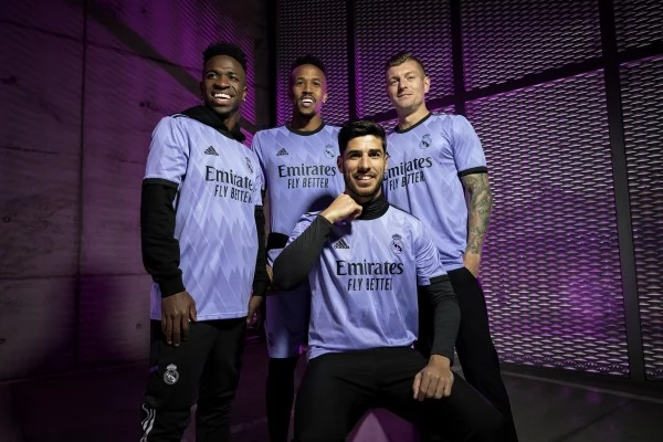 Maillot de Foot Real Madrid Tenue Extérieur 2022/23
